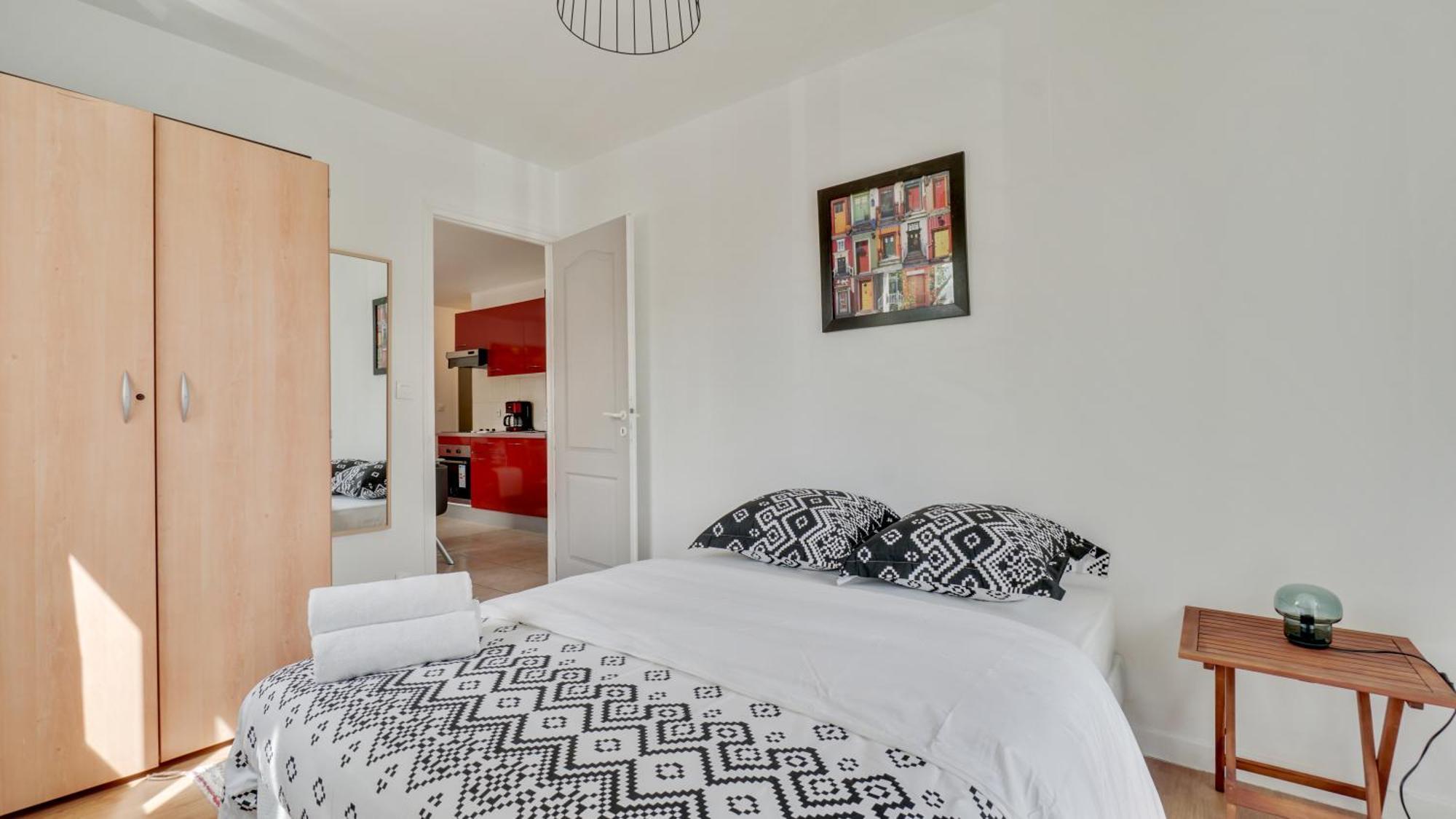 Chic Apart With Parking Near Paris Aubervilliers Bagian luar foto